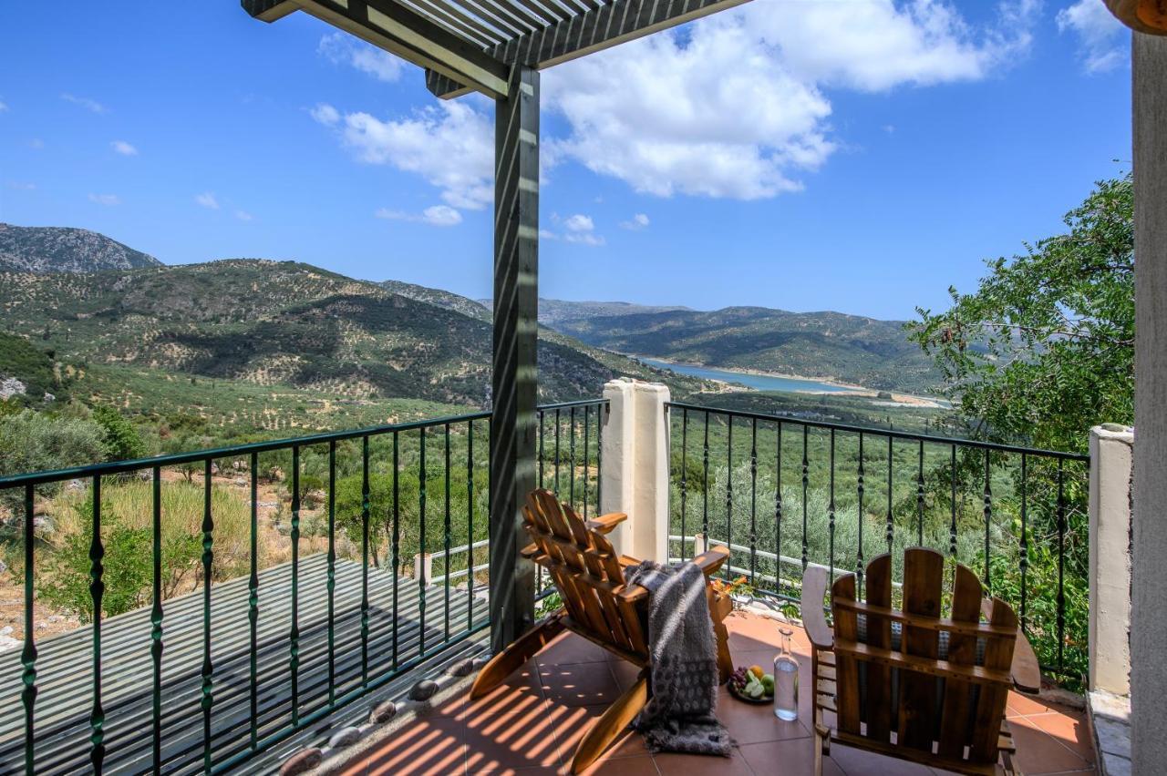 Country Velani Hotel
