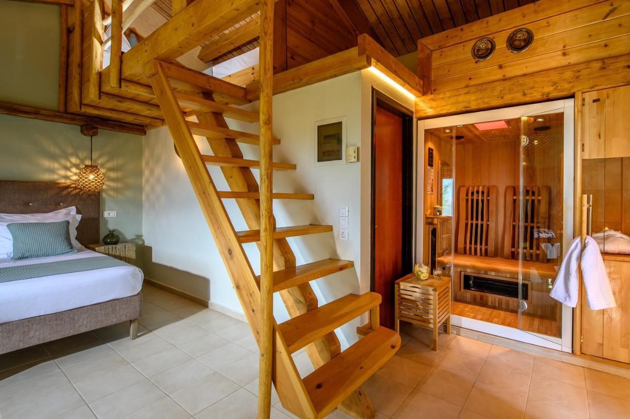 Country Velani 3*